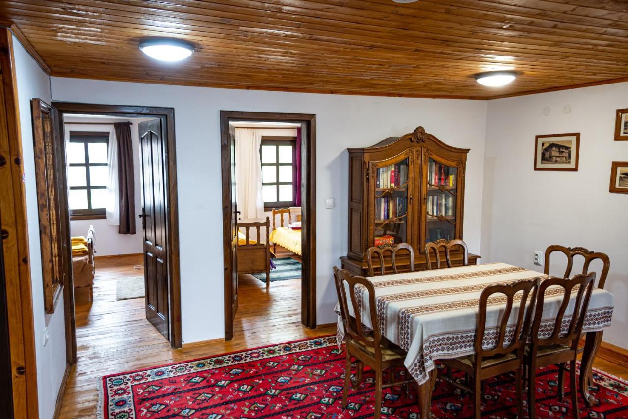 Razsukanova House , Разсукановата Къща Elena Exterior foto